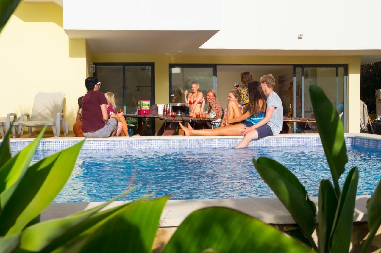 Algarve Surf Hostel - Lagos Zewnętrze zdjęcie